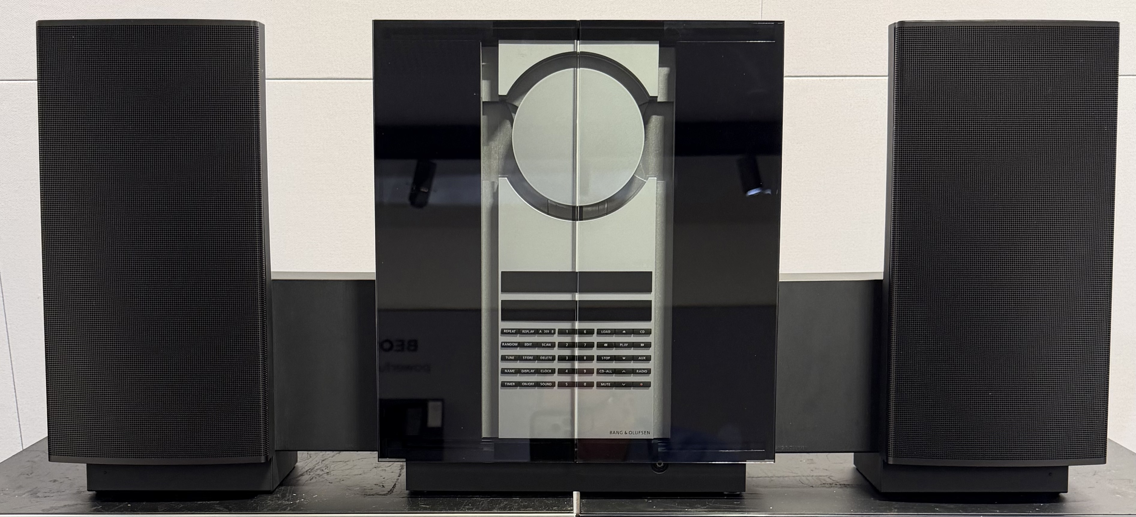 BeoSound 3000 MK2 med Beolab 2500 MK2 (16241032-1620002) | Bremdal